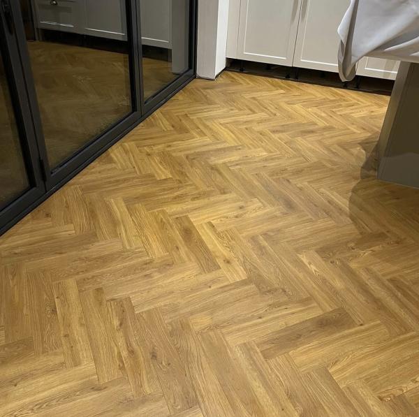 J Smith Flooring Ltd