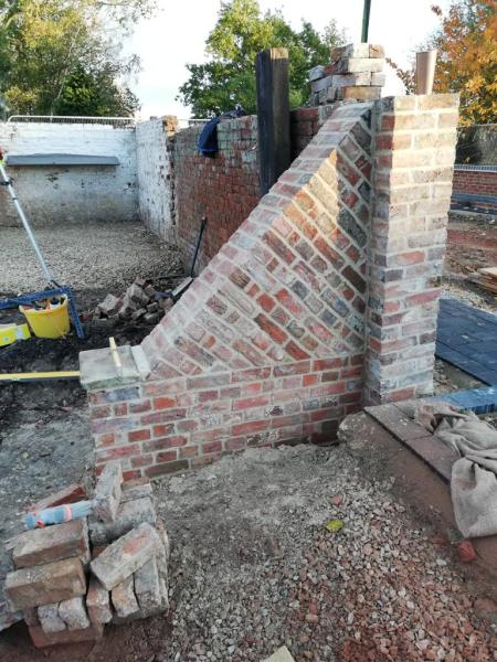 J Featherstone Builder Ltd