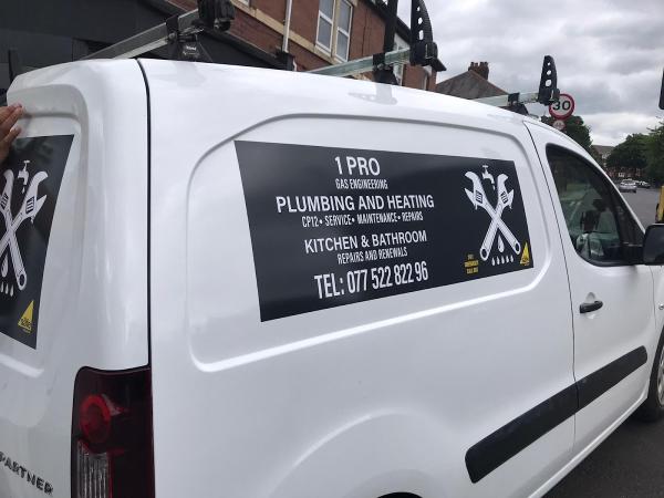 1pro Gas Engineer/ Heating and Plumbing