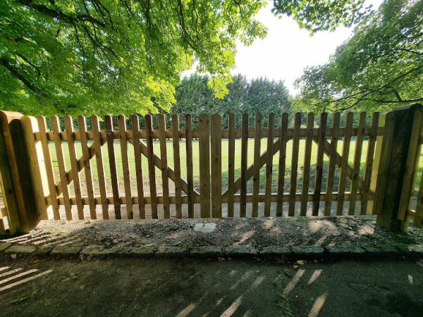 Revive Fencing & Gates