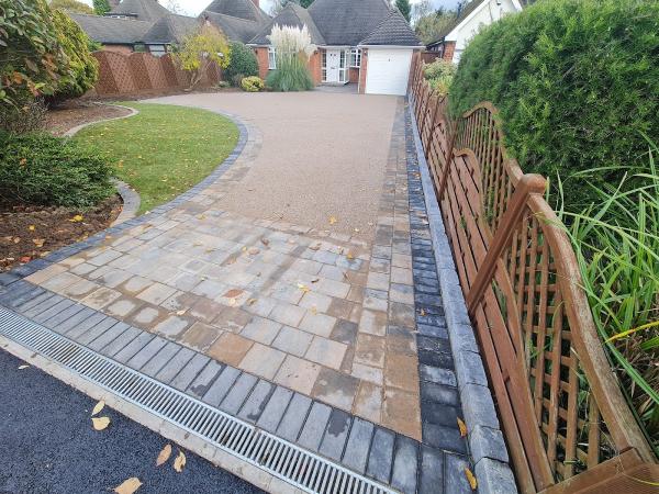 Modern Designs Driveways & Paving