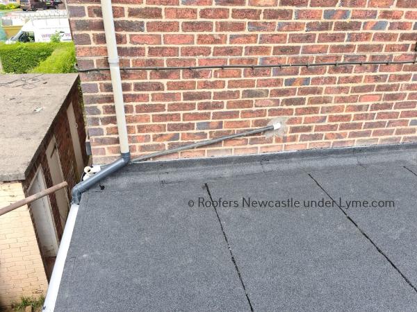 Roofers Newcastle Under Lyme