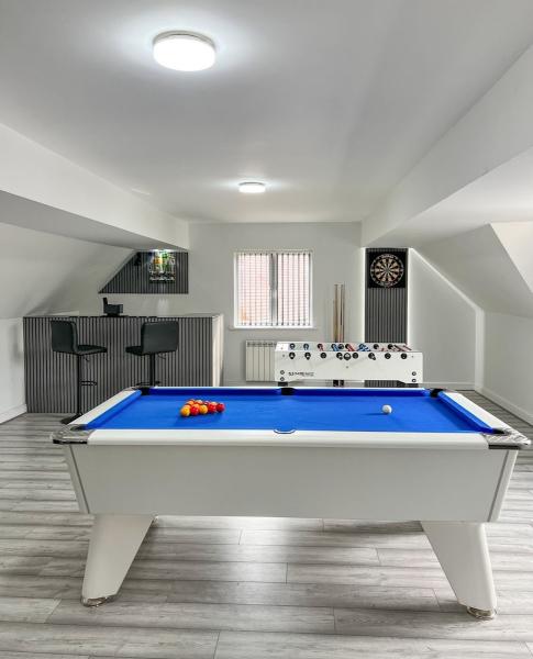 Media Walls Leicester