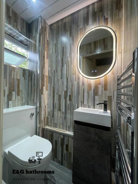 E&G Bathroom Renovation Service
