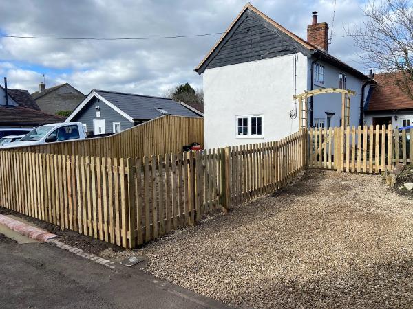 Stonehenge Fencing & Landscape