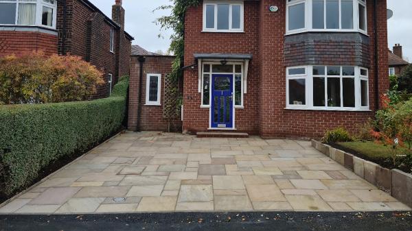 Select Driveways & Patios Ltd