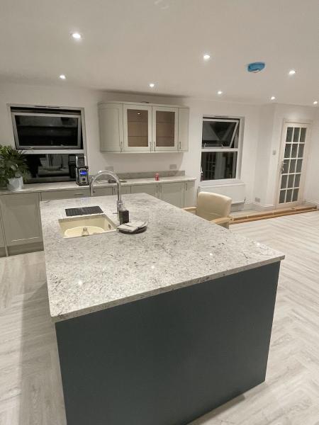 AJ Carpentry & Roofing