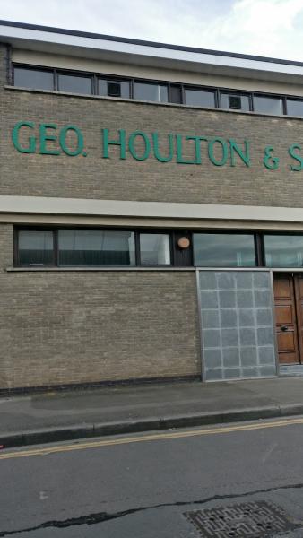Geo Houlton & Sons Ltd