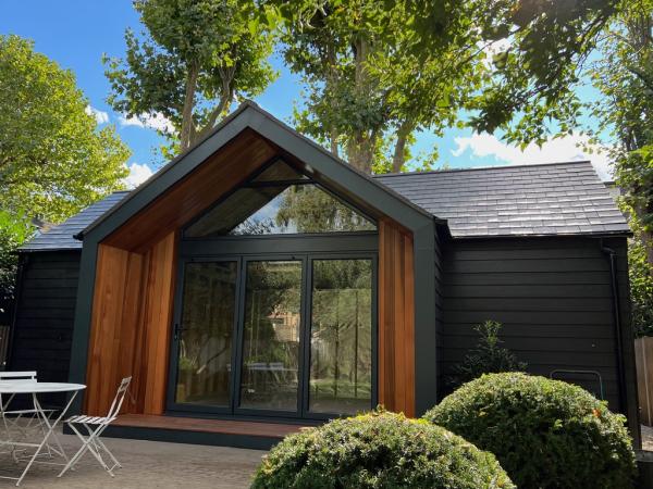 White Peak Design and Build Ltd