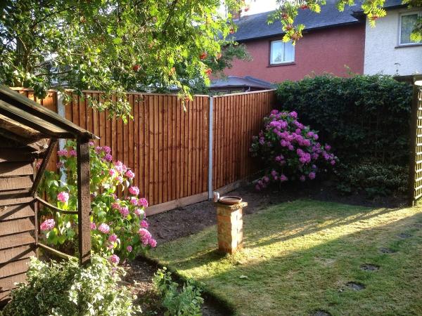 Ashbridge Fencing & Landscaping