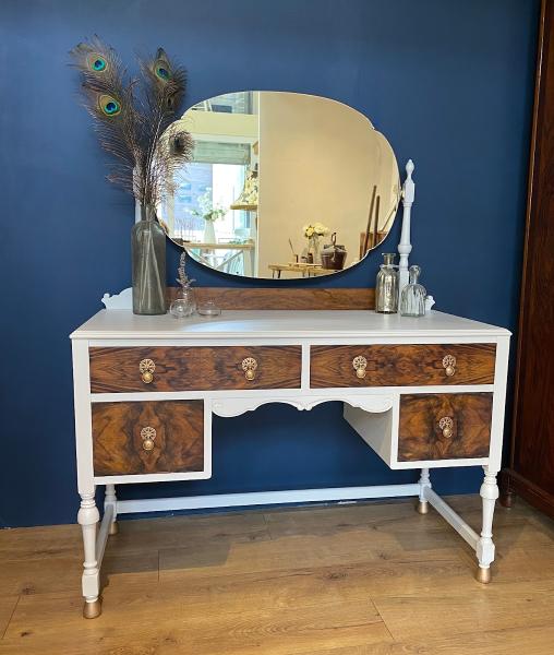 Jolie Maison Furniture (Cirencester)