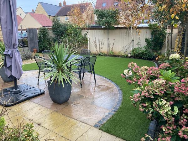 Bicester Landscapes & Artificial Grass