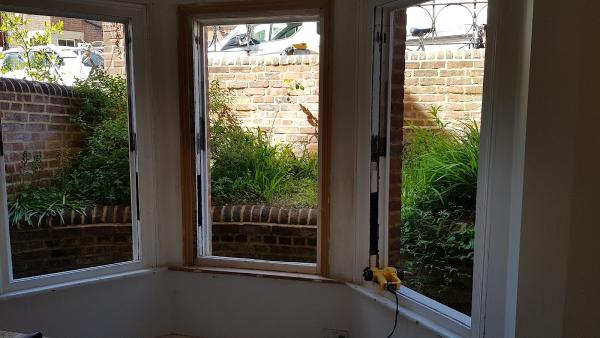 OX2 Sash Window Restoration & Draught Proofing Services