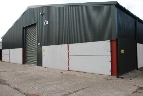 Barn Store Pembridge