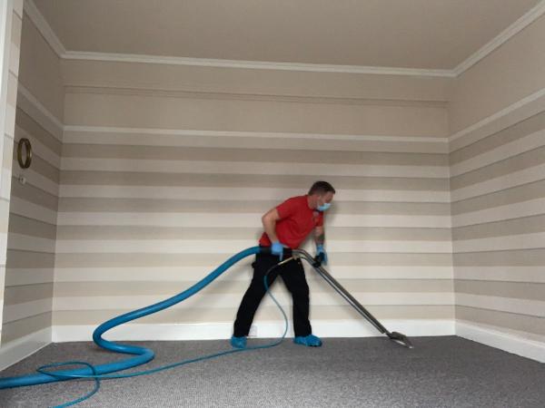 The Carpet Cleaner Man