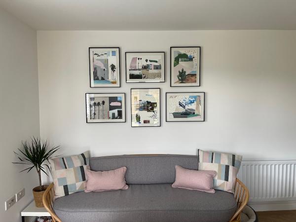 South East Picture Hanging