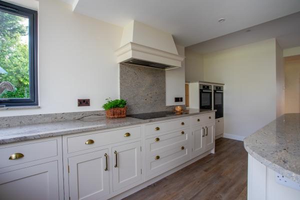 Oliver Henry Bespoke Kitchens and Interiors