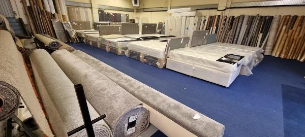 Factory Carpets & Beds