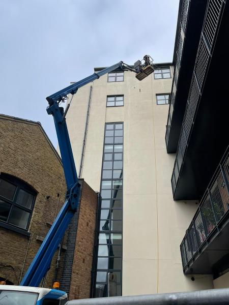 Topclean Commercial Cleaning and Maintenance