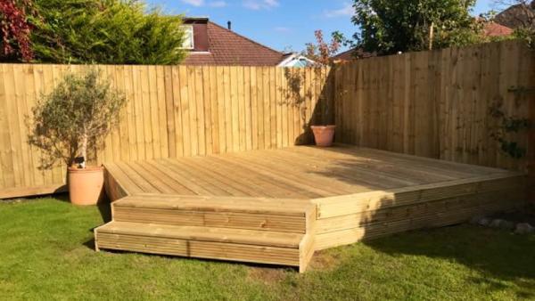 Capital Fencing & Decking