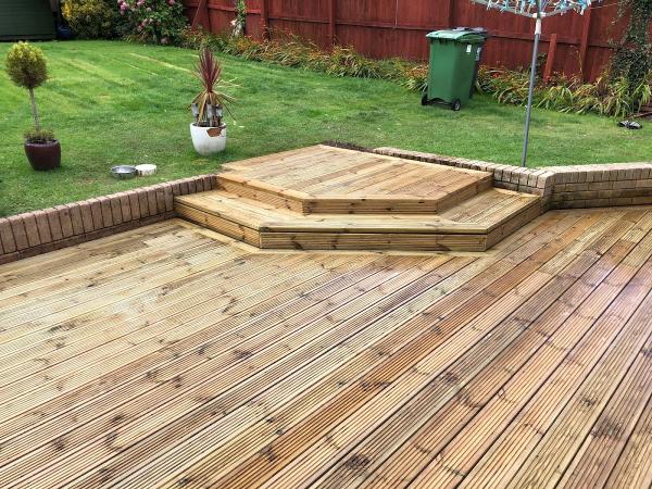 Capital Fencing & Decking