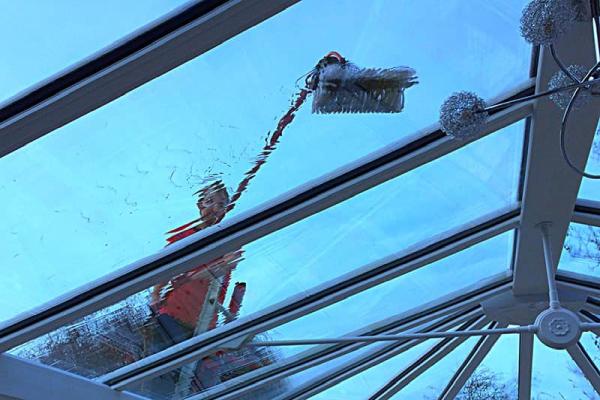Outshine Window Cleaning