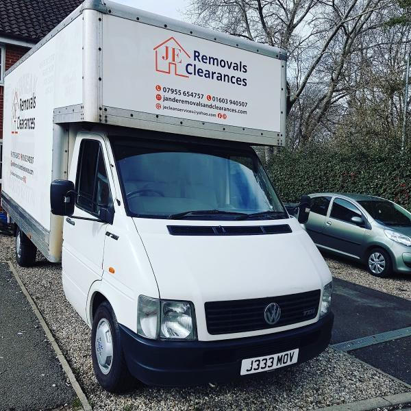 J and E Removals