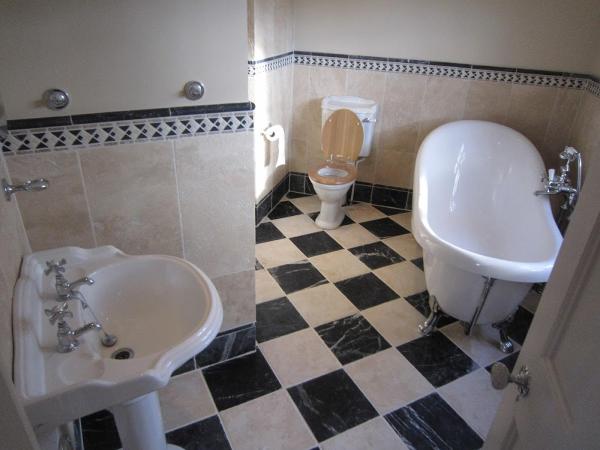 Distinctive Home Bathrooms