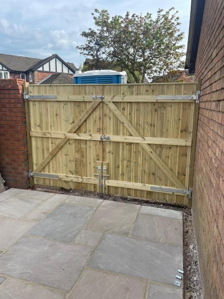 Whitehouse Gates & Fencing