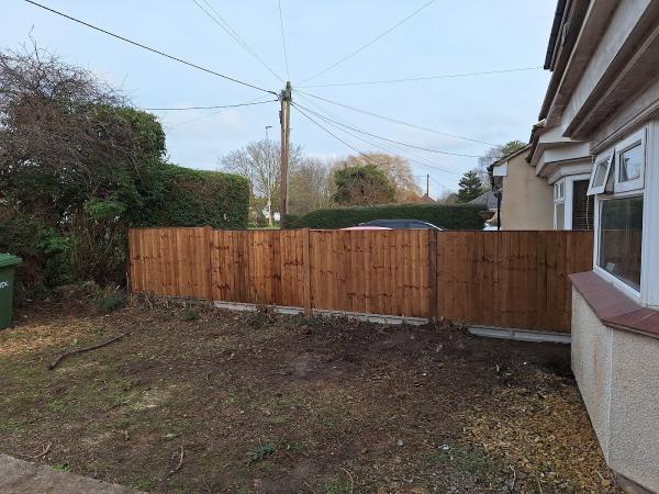 Brown's Fencing and Landscaping