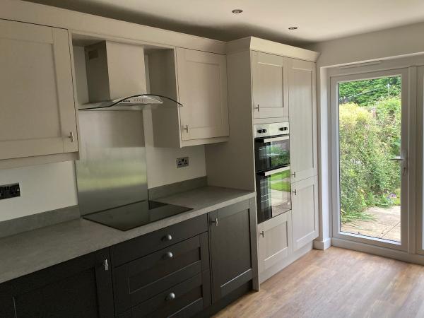 RS Joinery- Fitted Kitchens and Fitted Wardrobes