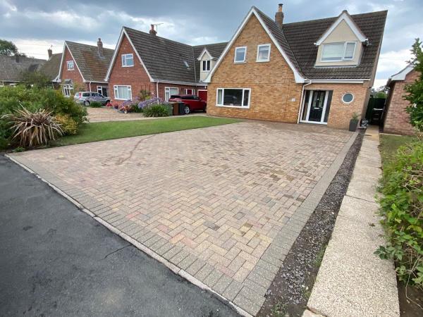 Everbright Driveway Cleaning Ltd