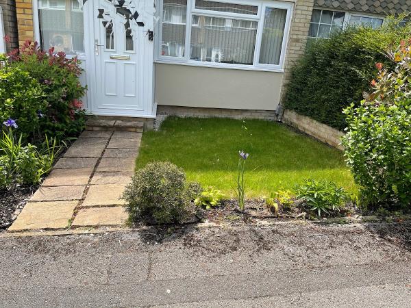 Stokes Pavements and Landscaping Ltd