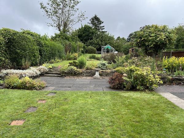 Lazy Days Gardening Services Ltd