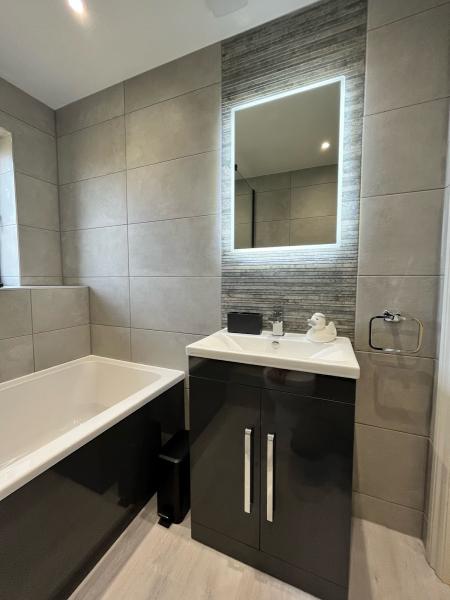 Neptune Bathrooms & Kitchens Biggleswade