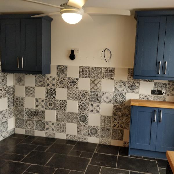 Top Moda Tiling Services