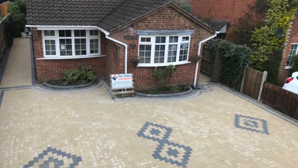 Pave Power Driveways & Patios ️️️️️