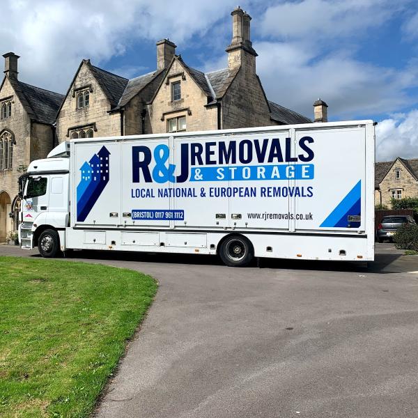 R & J Removals Ltd
