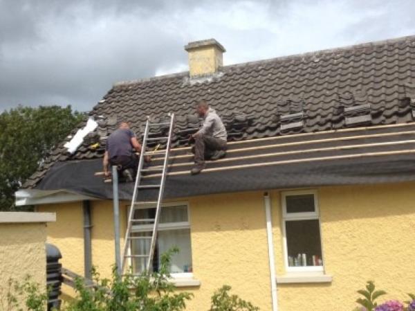 AJ Guttering & Roofing