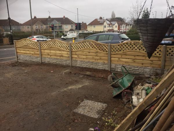 B Rapson Fencing Coventry