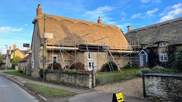 Simply Thatch: Thatch Roof Repairs Cambridge