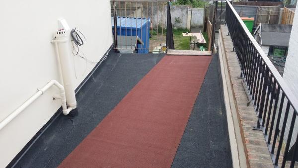 L. A. Roofing Services