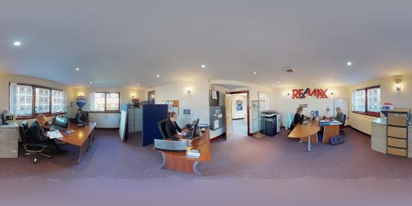 Re/Max Property Estate Agents