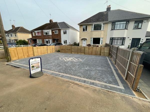 Kingswood Drives and Patios