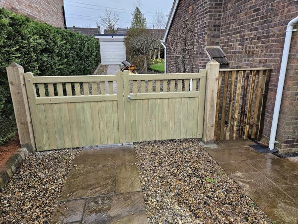 Strike Fencing Cheshire