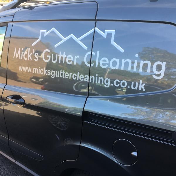 Mick's Gutter Cleaning