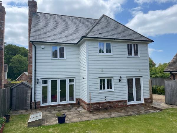 Tisburys Cleaning Services