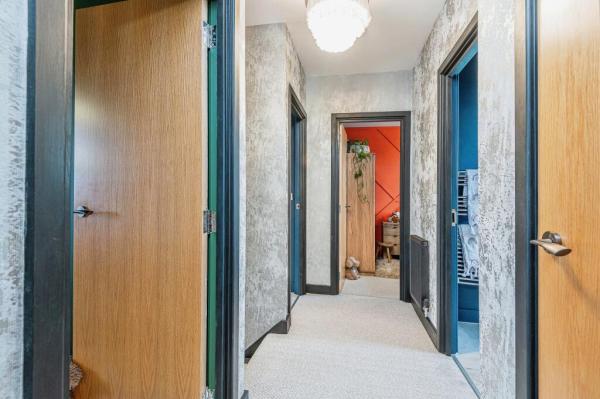 The Whitehouse Home Decorators