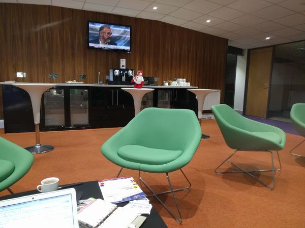 Qstore Business Centre