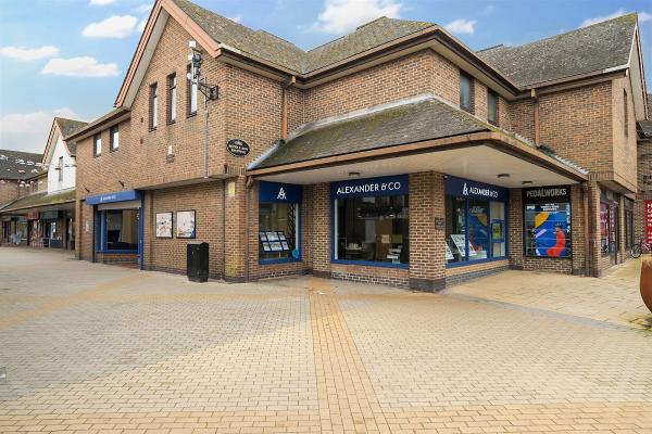 Alexander & Co Dunstable Estate Agents